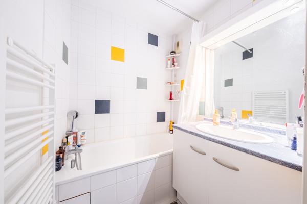 Appartement 2 pièces - 47 m² Exclusivité efficity