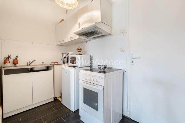 Appartement
                                                                                                                                                                                                                                                                                                                        1 pièce(s)                                                                                                                                                                                                                                                                                                                              33.13  m²