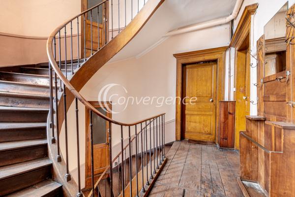 Appartement
                                                                                                                                                                                                                                                                                                                        1 pièce(s)                                                                                                                                                                                                                                                                                                                              33.13  m²