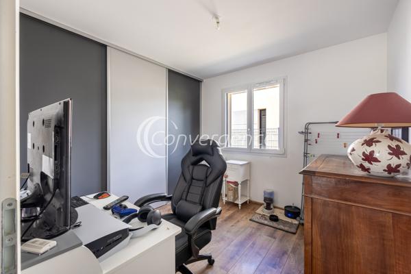 Maison
                                                                                                                                                                                                                                                                                                                        6 pièce(s)                                                                                                                                                                                                          4 chambre(s)                                                                                                                                                                                                          139  m²