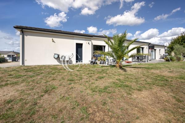 Maison
                                                                                                                                                                                                                                                                                                                        6 pièce(s)                                                                                                                                                                                                          4 chambre(s)                                                                                                                                                                                                          139  m²