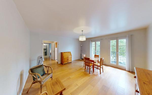 Appartement à vendre    2 pièces • 49,49 m2 Bailly-Romainvilliers