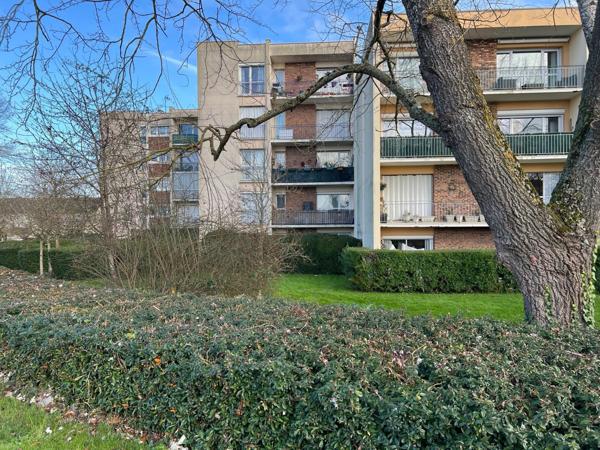 GENEREUX 5 Pièces Plein centre ville avec  Jardin privatif