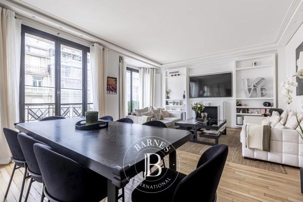 Paris 17ème, Appartement 2 Chambres -  106 m² à vendre