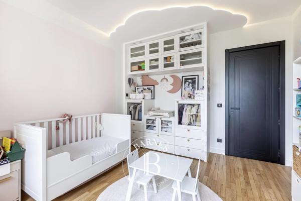 Paris 17ème, Appartement 2 Chambres -  106 m² à vendre