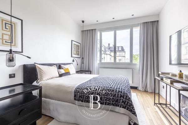 Paris 17ème, Appartement 2 Chambres -  106 m² à vendre