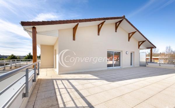 Appartement
                                                                                                                                                                                                                                                                                                                        4 pièce(s)                                                                                                                                                                                                          3 chambre(s)                                                                                                                                                                                                          77  m²