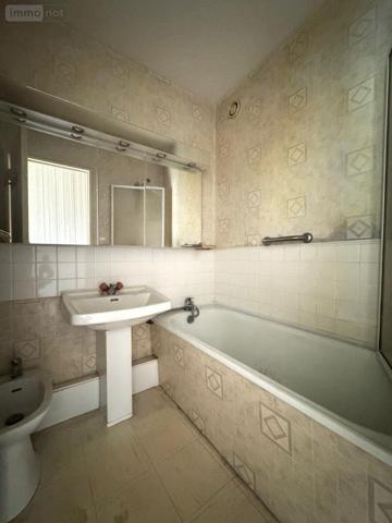 Appartement à rénover à vendre à Le Bouscat en Gironde (33110), ref : 33010/129