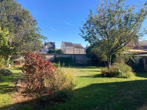 Terrain à Batir à vendre à Caudebec-lès-Elbeuf en Seine-Maritime (76320), ref : 76025-178