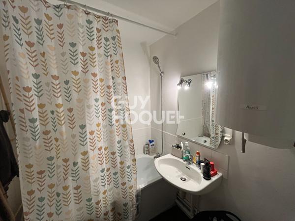 Appartement Calais 1 pièce(s) 34 m2