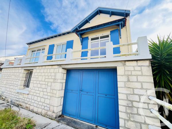 Maison à vendre  4 pièces - 99,40 m 2   FOURAS  - 17