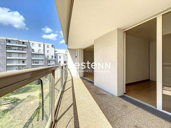 ISSY LES MOULINEAUX - FORT D'ISSY - Vente appartement 3 pièces de 67,60 m² avec un balcon de 10,80 m²