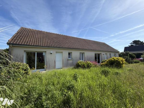 Ensemble de deux maisons de plain-pied proche centre bourg de Barneville