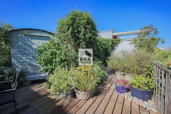 Appartement Paris 4 pièce(s) 109.87  m²