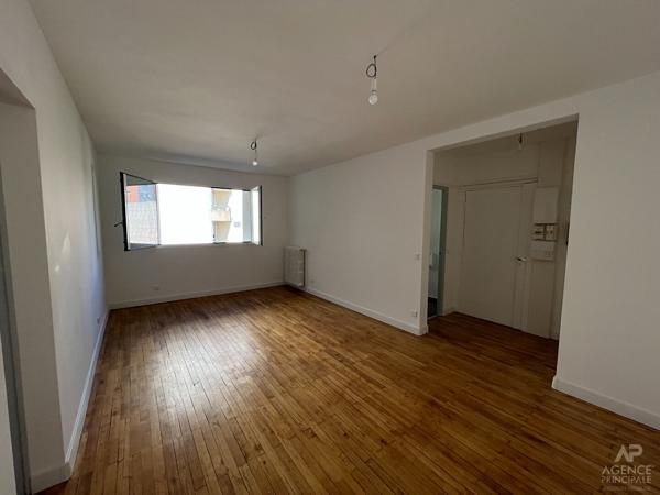 Appartement Rueil-Malmaison 3 pièce(s) 72 m2 Loyer 1 608 €/mois charges comprises **  - Référence  19972