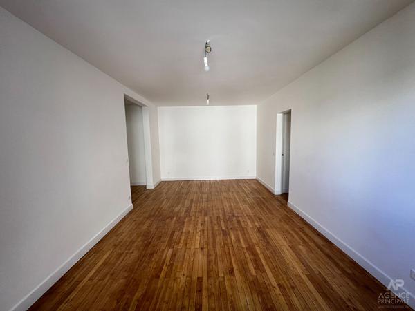 Appartement Rueil-Malmaison 3 pièce(s) 72 m2 Loyer 1 608 €/mois charges comprises **  - Référence  19972