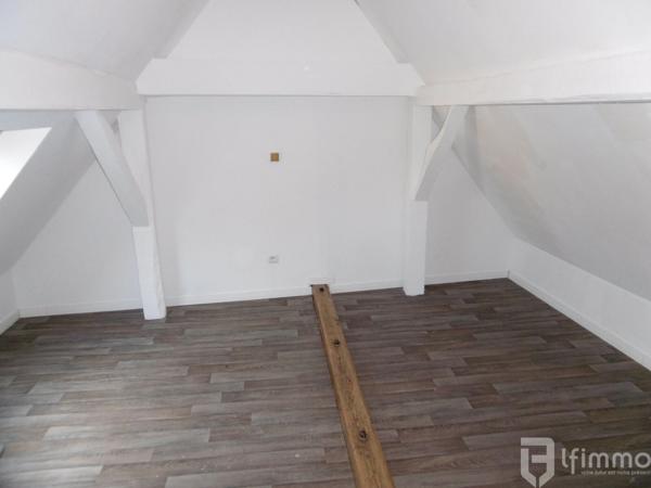 Maison 3 pièces de 62m2 avec une cour