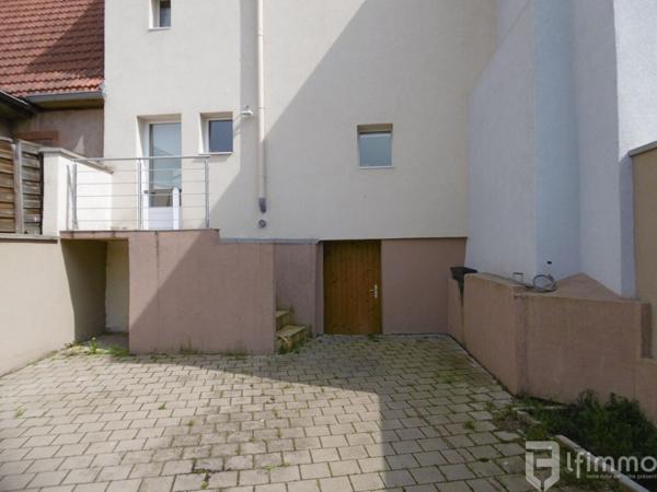 Maison 3 pièces de 62m2 avec une cour