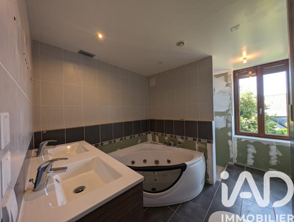 Maison à vendre 5 pièces 180 m² Meyssac