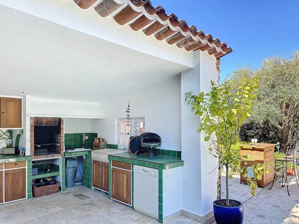 Exceptionnelle Bastide en pierres proche de Lorgues