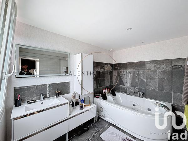 Maison à vendre 7 pièces 181 m² Saint-Lô