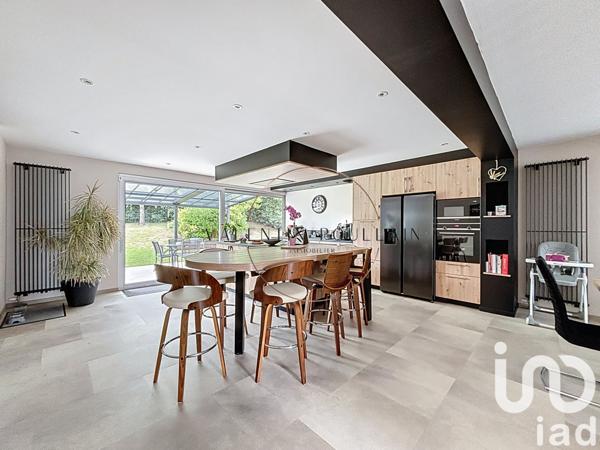 Maison à vendre 7 pièces 181 m² Saint-Lô