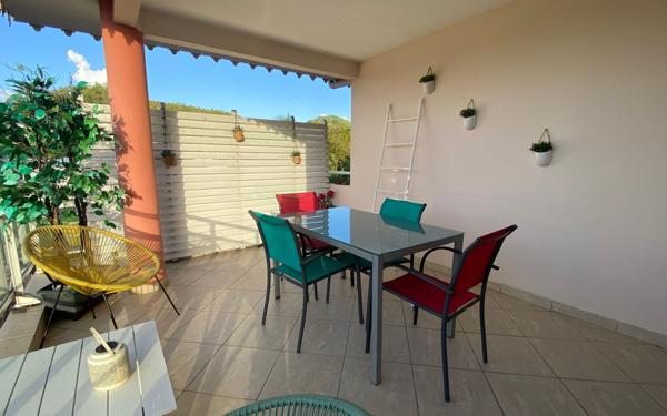 Appartement à vendre    3 pièces • 61 m2 Les Trois-Îlets