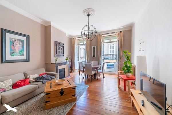 Appartement à vendre |  Bordeaux |  2 pièces | 55 m²
