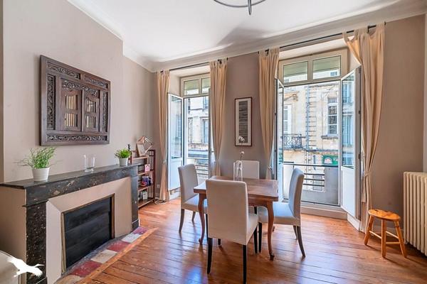 Appartement à vendre |  Bordeaux |  2 pièces | 55 m²