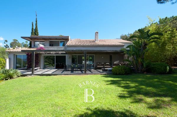 Lecci, Villa 6 Chambres -  318 m² à vendre