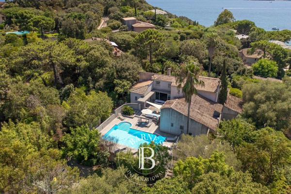 Lecci, Villa 6 Chambres -  318 m² à vendre