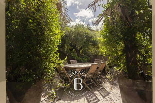Neuilly-sur-Seine, Appartement 4 Chambres -  191 m² à vendre