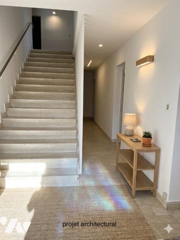 Maison 200 m² – 8 pièces – Terrain arboré +1000m² – Possibilité acticité libérale – Centre Tomblaine