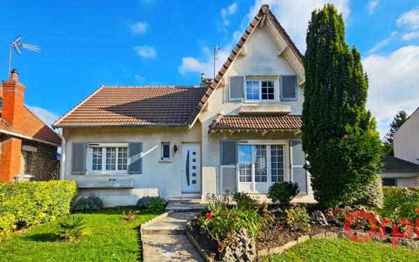 Maison à vendre    7 pièces •  Ermont