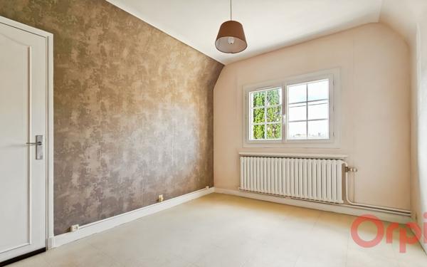 Maison à vendre    7 pièces •  Ermont