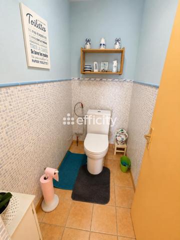 Maison
         5 pièces
        - 140 m² 189 500 € *