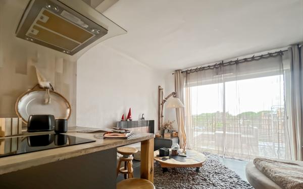 Appartement à vendre    2 pièces • 38,45 m2 Fréjus