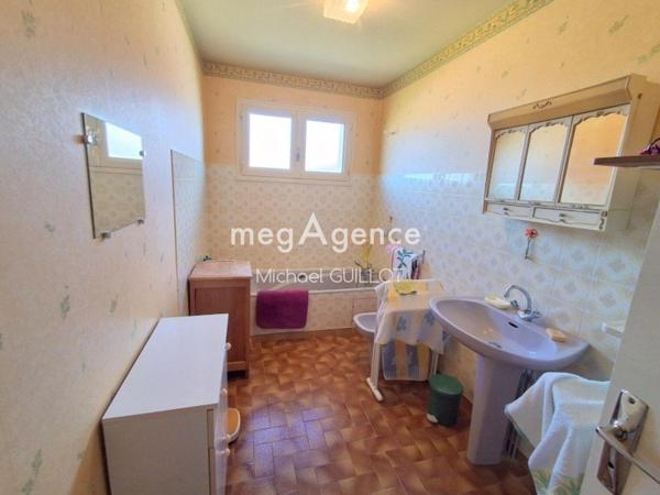 Maison à Péronnas, 01960 - 6 pièces 159m²