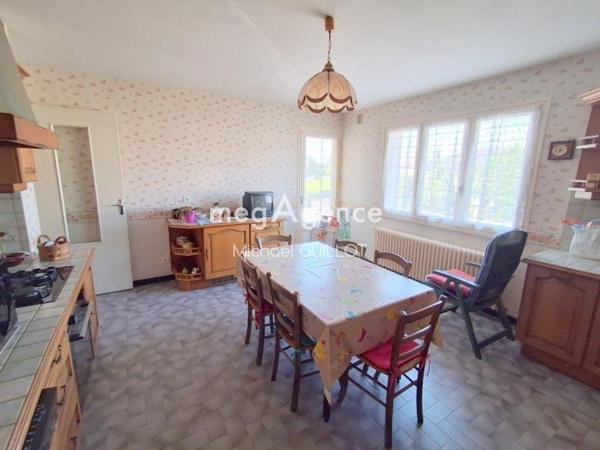 Maison à Péronnas, 01960 - 6 pièces 159m²