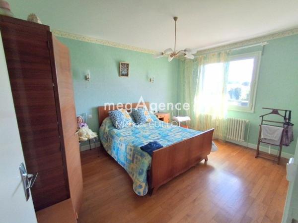 Maison à Péronnas, 01960 - 6 pièces 159m²