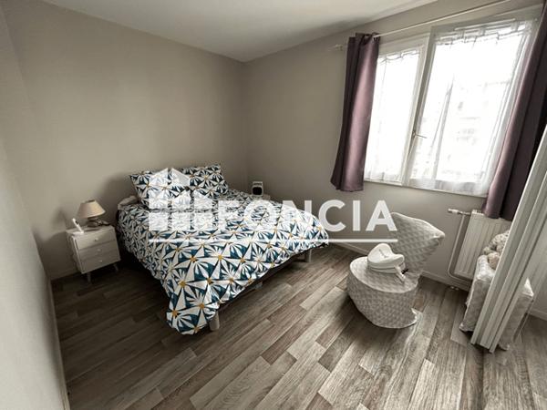 Location Appartement 3 pièces 69.63 m² - 3 RUE NESTOR GREHANT Laon 02000