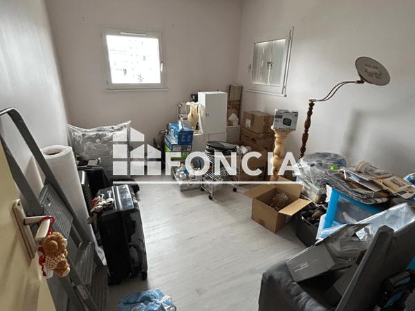 Location Appartement 3 pièces 69.63 m² - 3 RUE NESTOR GREHANT Laon 02000