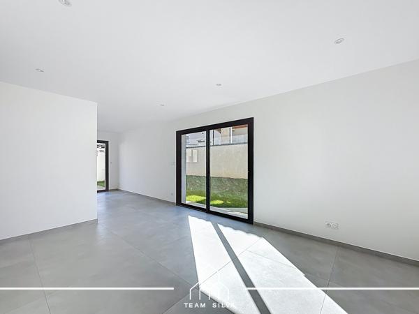 Maison 5 pièces - 100 m² Exclusivité efficity