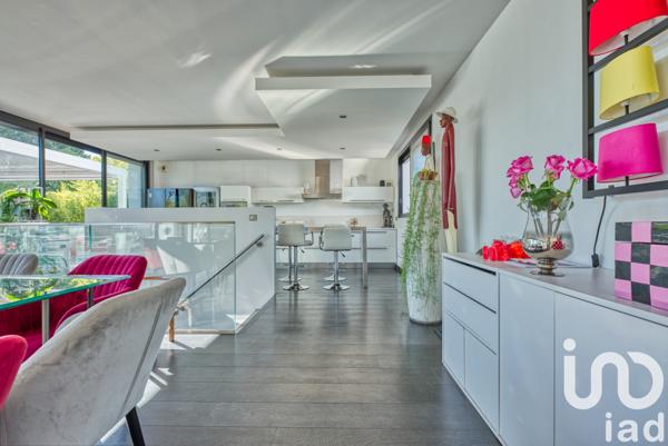 Maison à vendre 5 pièces 250 m² Bouliac