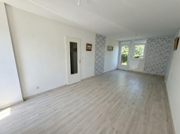 Pavillon 3 chambres avec jardin