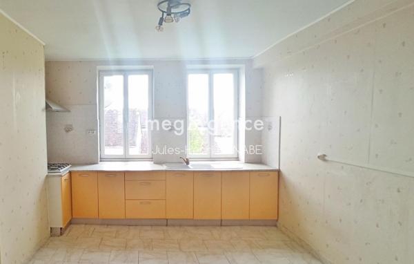 Appartement à VILLENEUVE-L'ARCHEVEQUE, 89190 - 4 pièces 79m²