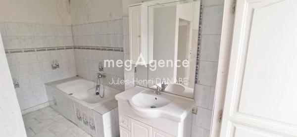 Appartement à VILLENEUVE-L'ARCHEVEQUE, 89190 - 4 pièces 79m²