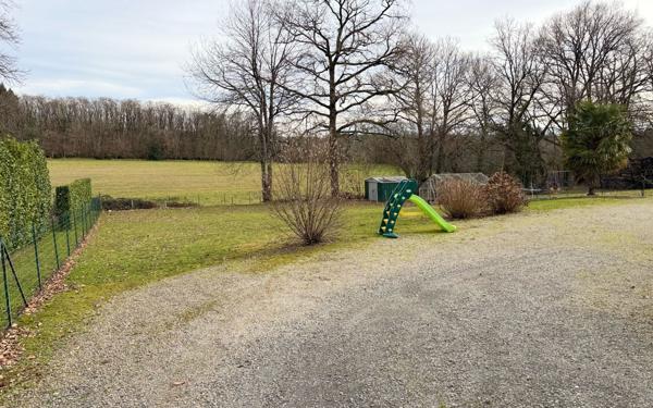 Maison à vendre    8 pièces • 153,88 m2 Rochechouart