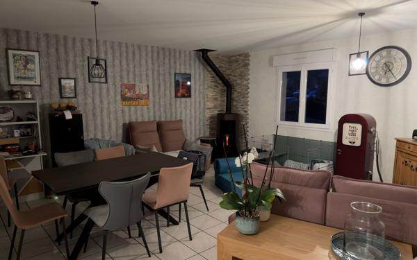 Maison à vendre    8 pièces • 153,88 m2 Rochechouart