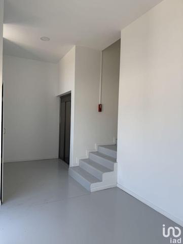 Location bureaux 155 m² Signes